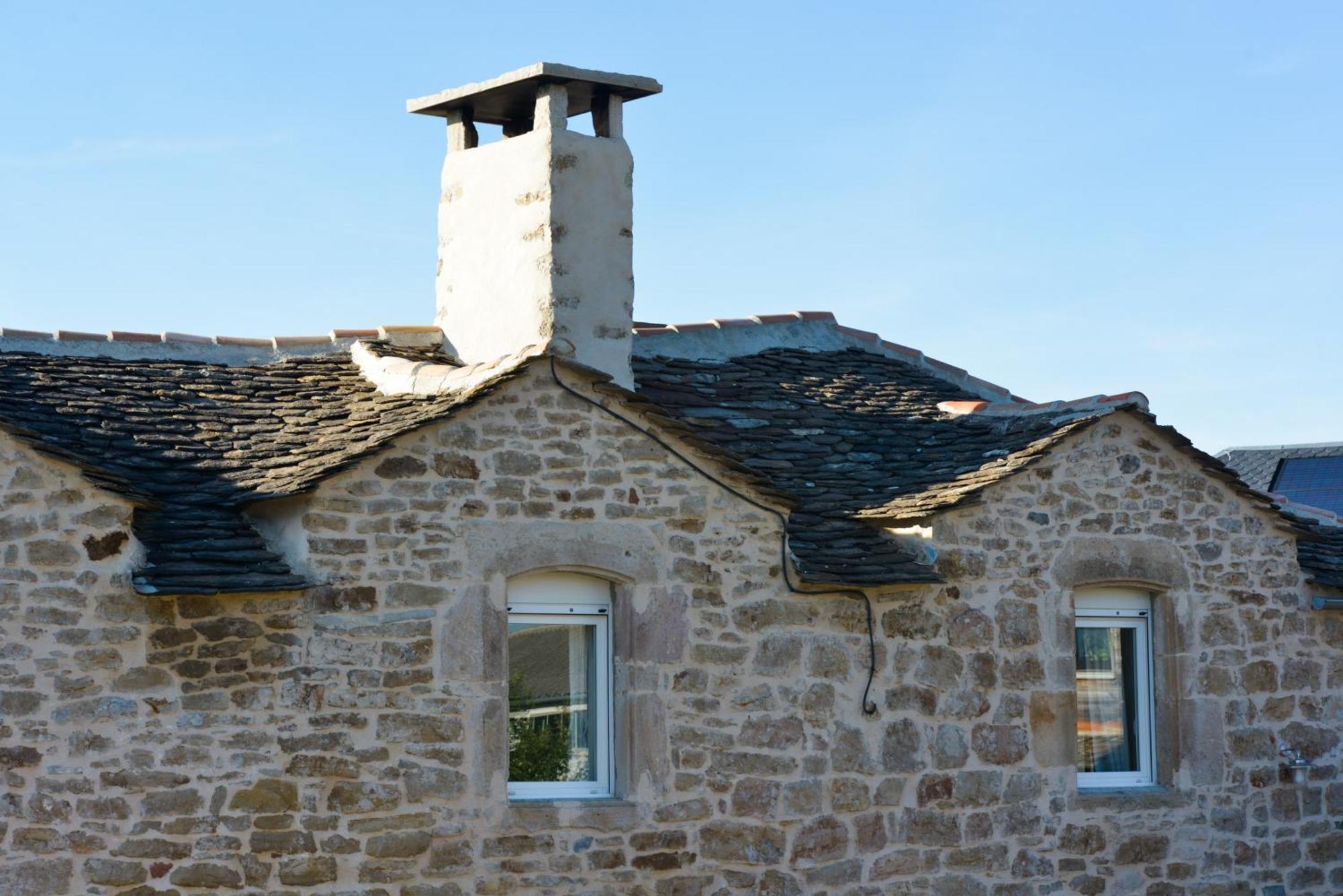 Les Caselles, Gite Et Maison D'Hotes Saint-Beauzely Ngoại thất bức ảnh