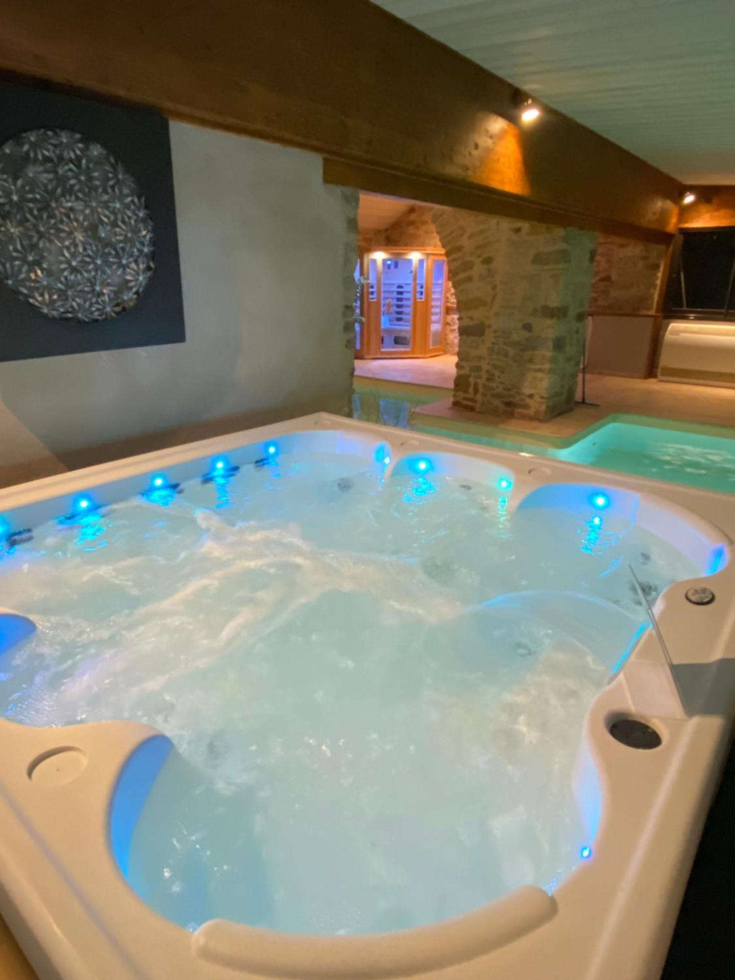 Les Caselles, Gite Et Maison D'Hotes Saint-Beauzely Ngoại thất bức ảnh
