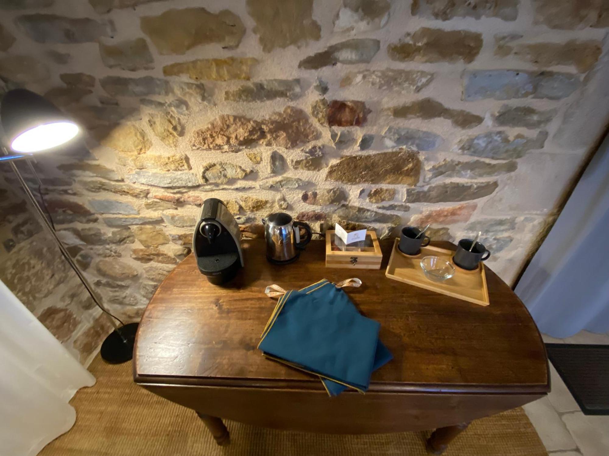 Les Caselles, Gite Et Maison D'Hotes Saint-Beauzely Ngoại thất bức ảnh