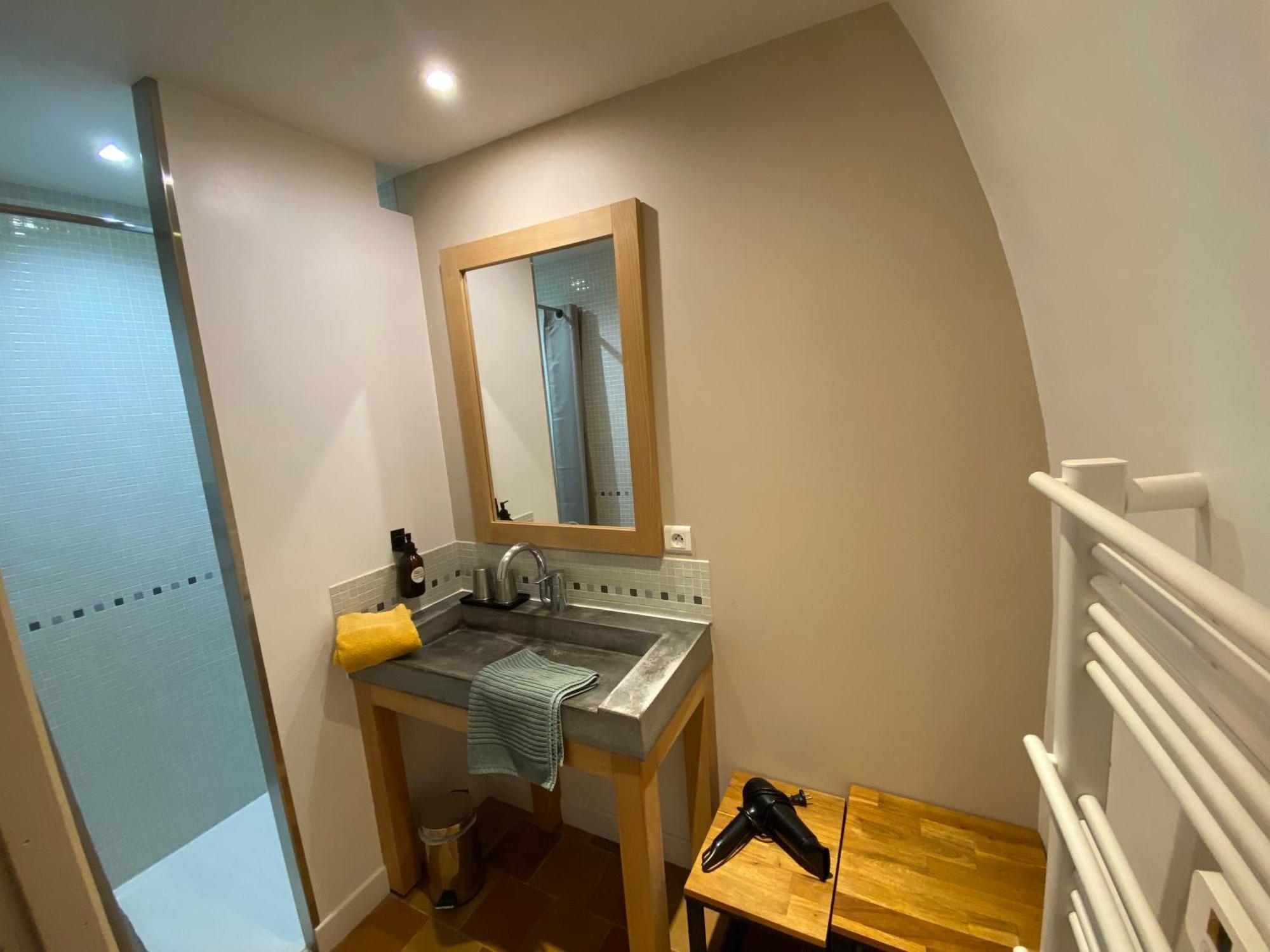 Les Caselles, Gite Et Maison D'Hotes Saint-Beauzely Ngoại thất bức ảnh